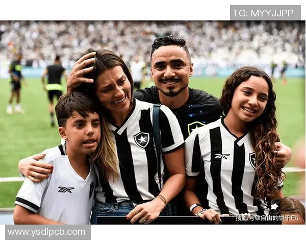 丧偶的足球明星背后的故事与情感历程揭秘